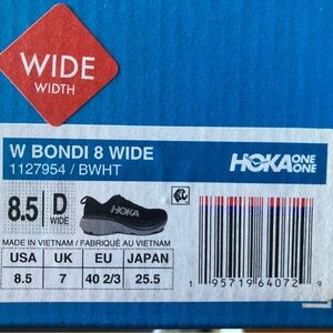 Hoka Women’s Bondi 8 Wide - Black and White - 8.5